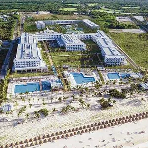 Hotel Riu Republica image